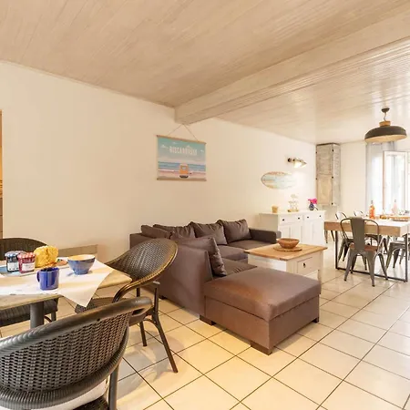 Maison 6 Pers à Avec Grande Terrasse, 3 Ch, Jardin Clos, Classée 1 étoile - Fr-1-877-39 Сasa de vacaciones Biscarrosse